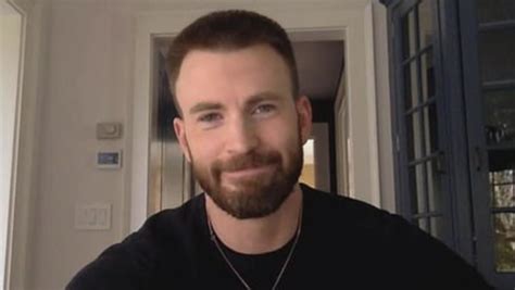 chris evans penis|Chris Evans Addresses Accidentally Leaking Nude Photo On。